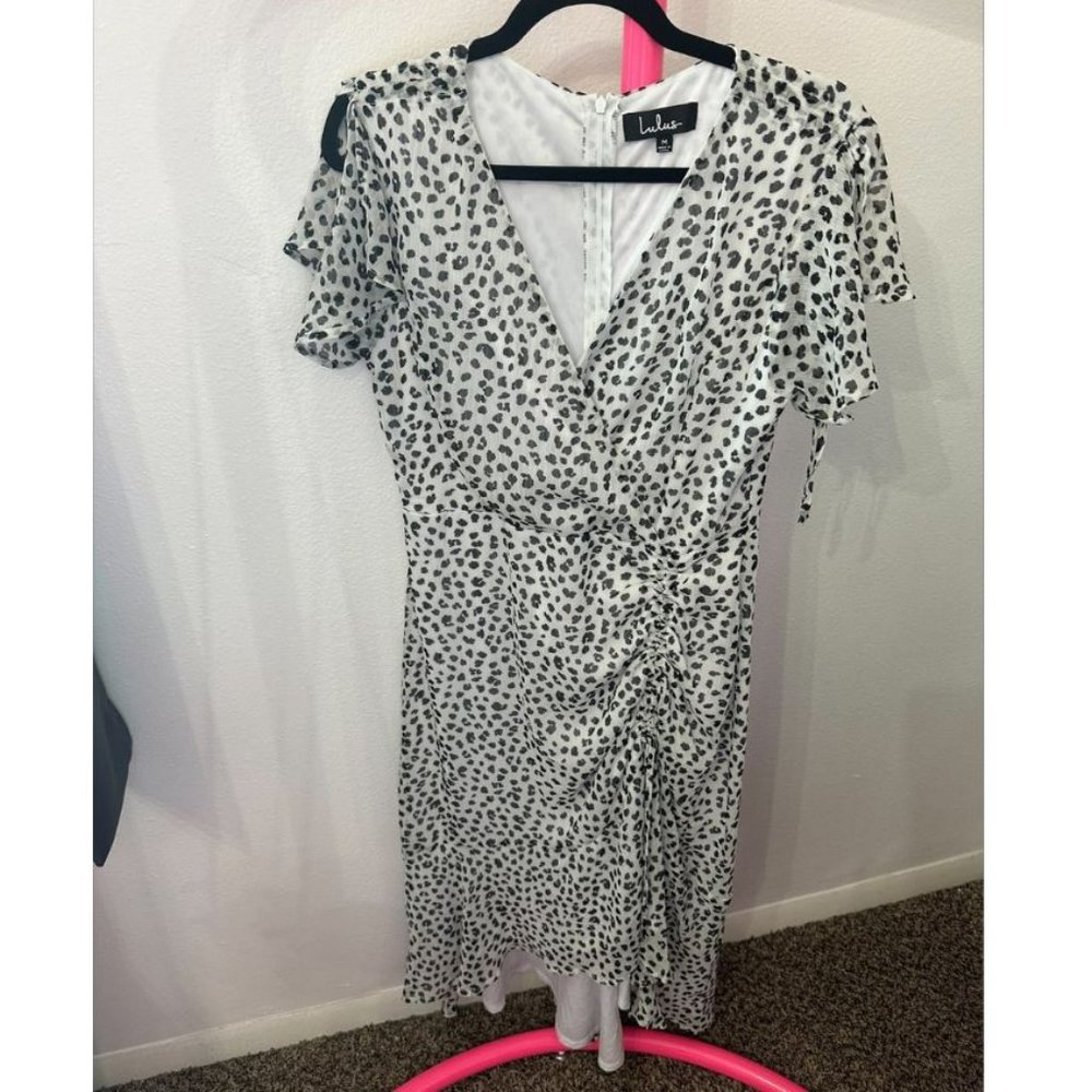 LULUS RULES OF THE JUNGLE‎ BLACK AND WHITE LEOPARD PRINT MIDI DRESS- SIZE M